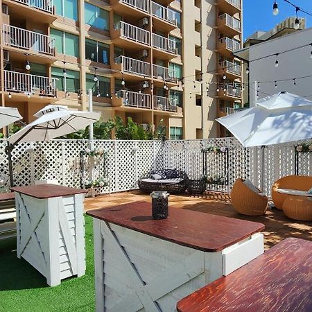 The Beach Waikiki Boutique Hostel Гонолулу Экстерьер фото